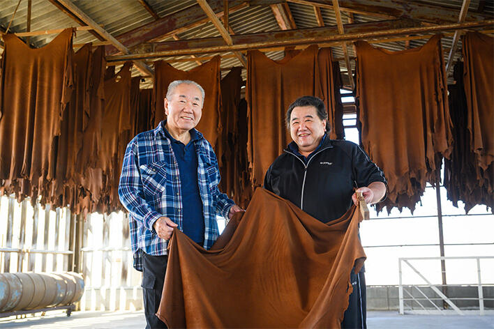 石居みさお皮革